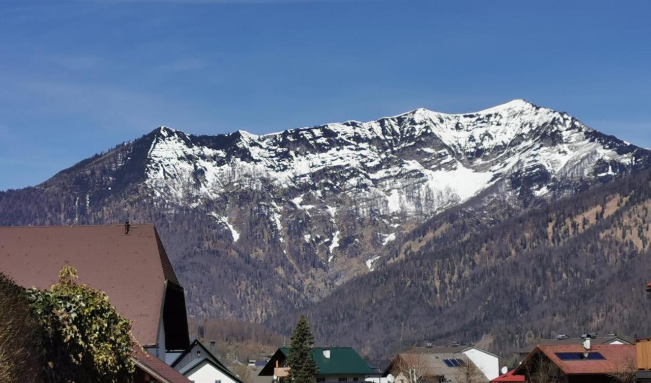Ferienwohnung Bergsonne Mit Sonnenbalkon Und Tiefgaragen Parkplatz Бад-Ишль Экстерьер фото