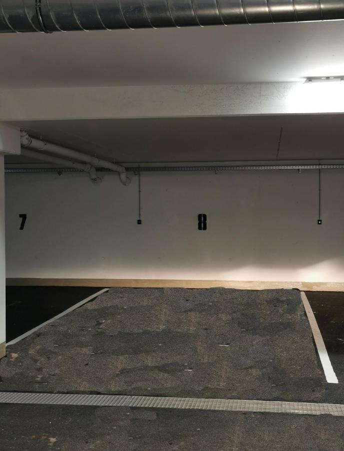 Ferienwohnung Bergsonne Mit Sonnenbalkon Und Tiefgaragen Parkplatz Бад-Ишль Экстерьер фото