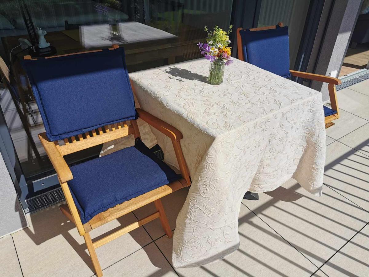 Ferienwohnung Bergsonne Mit Sonnenbalkon Und Tiefgaragen Parkplatz Бад-Ишль Экстерьер фото